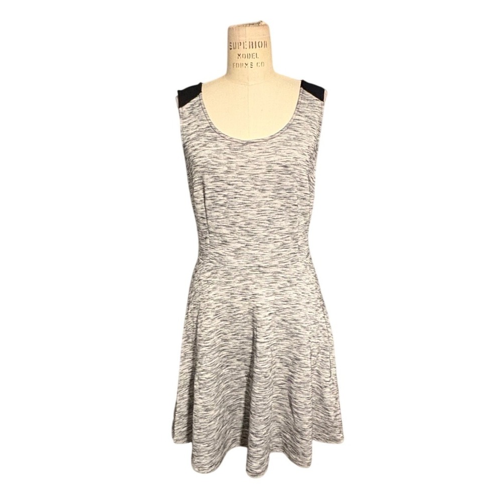 Old Navy Women Fit Flare Dress Gray Black Size M Office Church Work Stretch knit